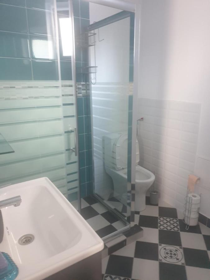 Studio Yellow - Piata Victoriei บูคาเรสต์ ภายนอก รูปภาพ